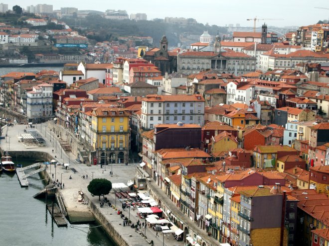 colorful porto portugal summery.org